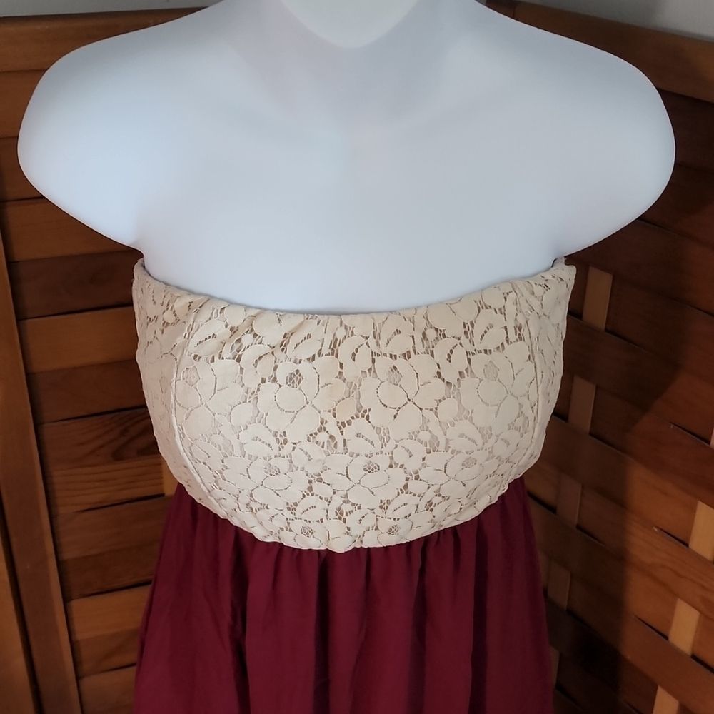 Body central strapless dress 👗 - Picture 2 of 10